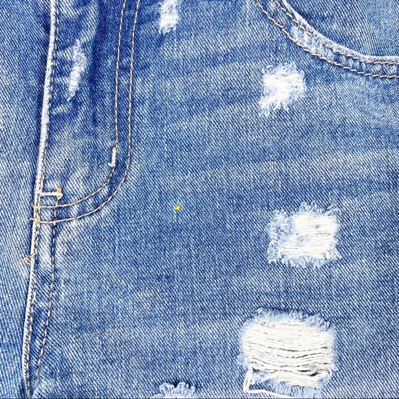 Free People Medium Wash Distressed Denim Jean Shorts 26 - Picture 5 of 10